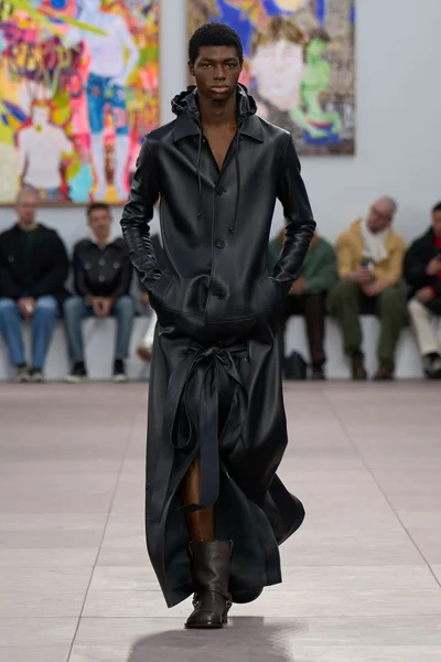Look 47